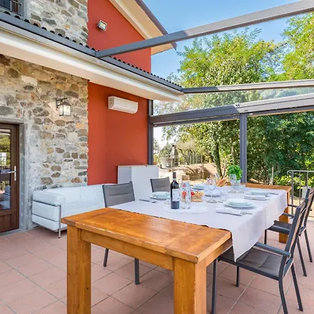 Villa Emozione Sarzana