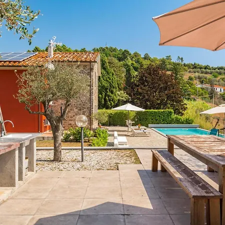 Villa Emozione Sarzana