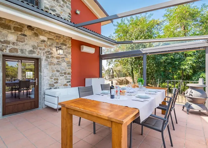 Villa Emozione Sarzana