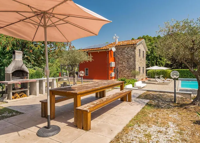 Emozione Vila Sarzana